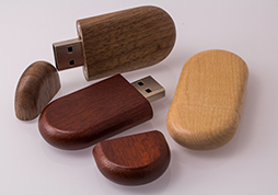 флешка из дерева