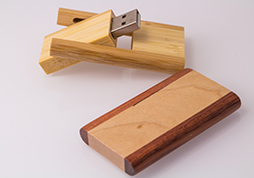 флешка из дерева под гравировку или печать логотипа