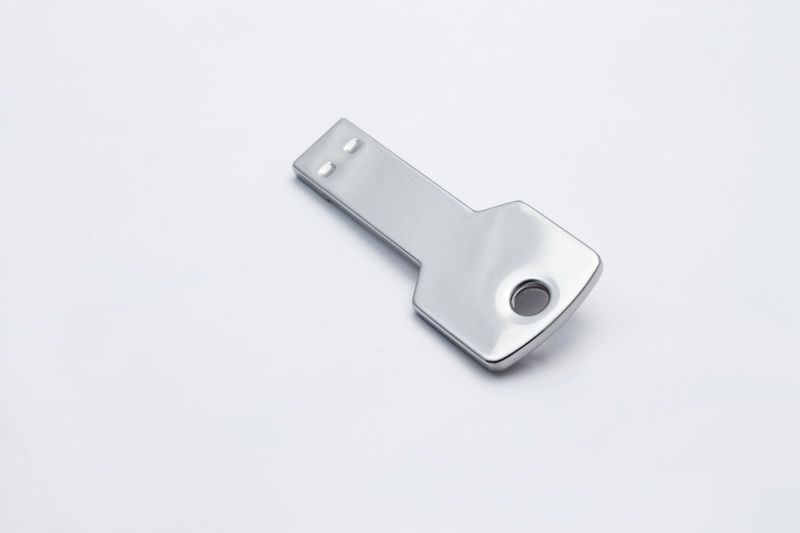 Флешка в виде ключа